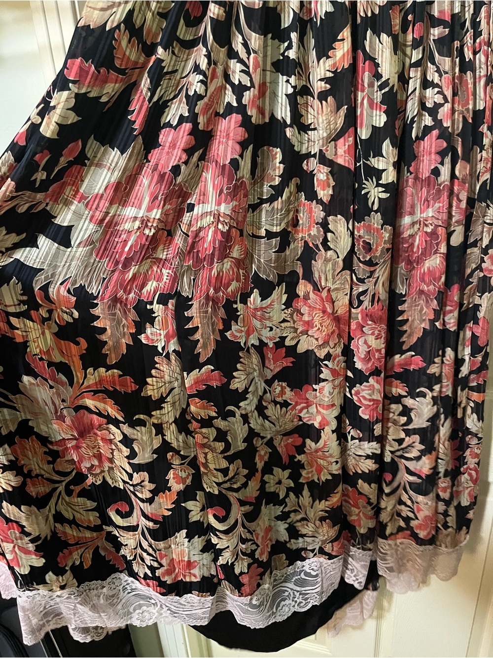 NWT Free People Primmy Printed Midi-Dress Black Floral Lace-Trim with Pink - Picture 9 of 13